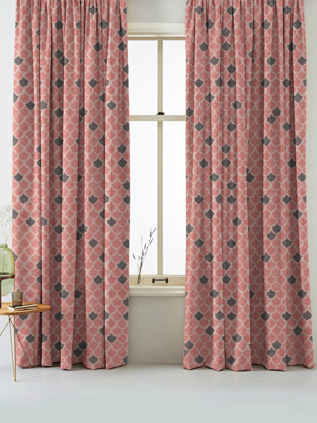 SPACES Set Of 2 Pink Elegent Geometric Print Matt Finish Black Out Window Curtain 5 Ft, Peach
SPACES Set Of 2 Pink Elegent Geometric Print Matt Finish Black Out Window Curtain 5 Ft, Peach