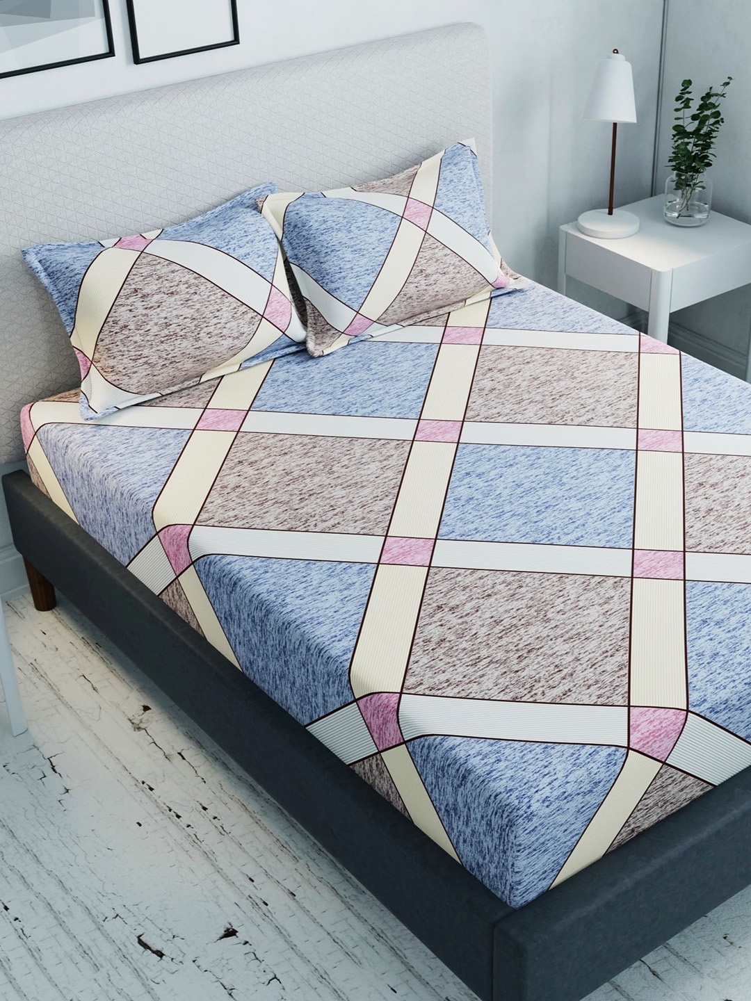CHHAVI INDIA Blue & White Geometric 210 TC Ultra Soft Queen Bedsheet with 2 Pillow Covers
CHHAVI INDIA Blue & White Geometric 210 TC Ultra Soft Queen Bedsheet with 2 Pillow Covers