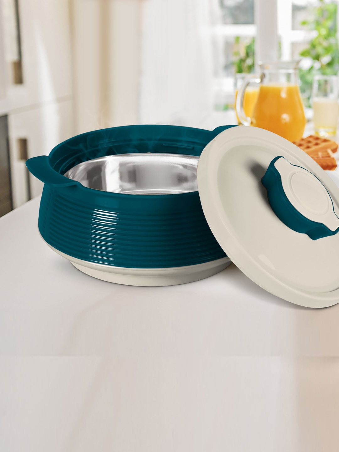 Milton Venice Regular 3 Pc Insulated Inner Steel Casserole Set 850ml 1.35L & 1.85L, Green
Milton Venice Regular 3 Pc Insulated Inner Steel Casserole Set 850ml 1.35L & 1.85L, Green