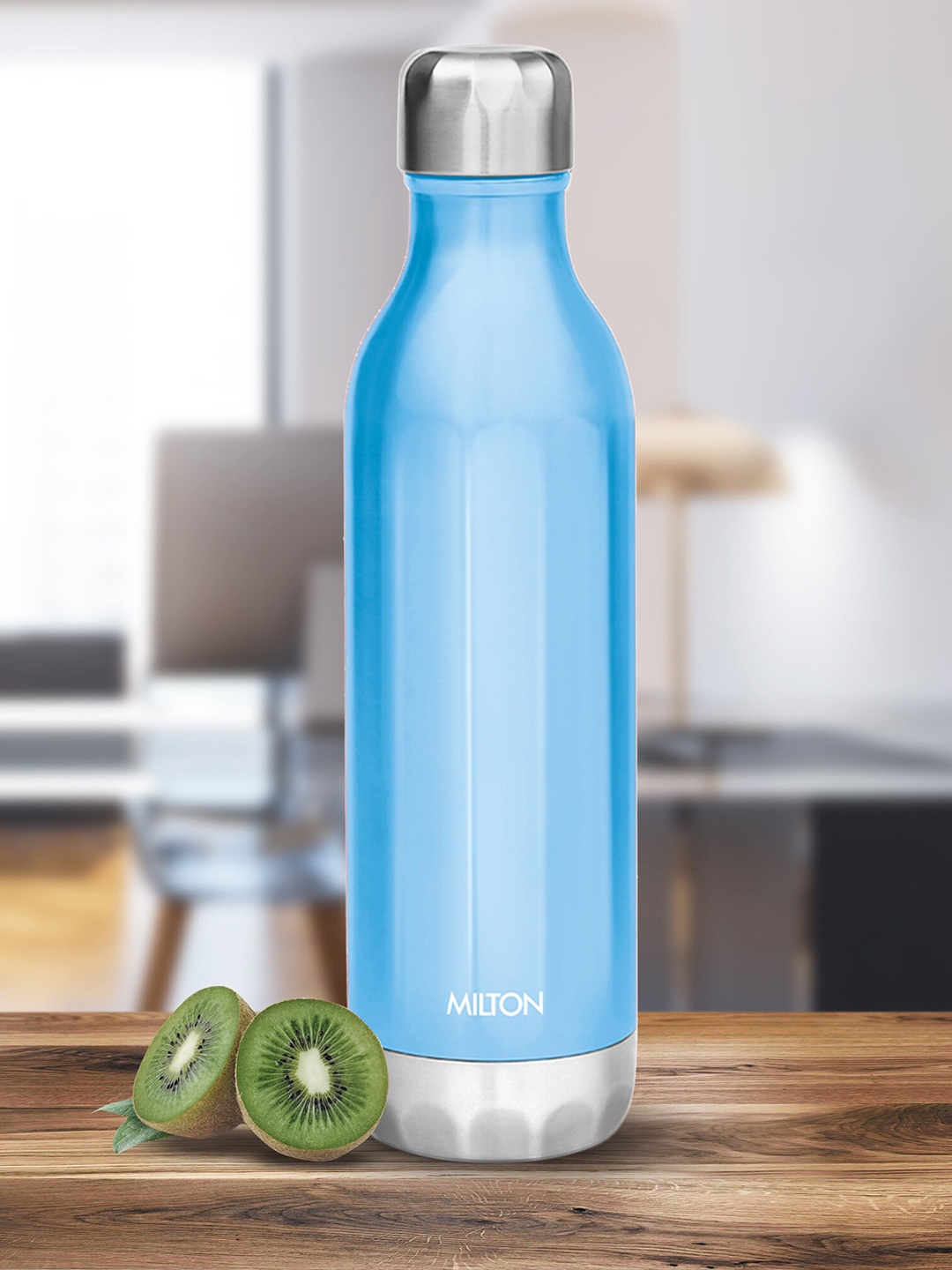 Milton Bliss 900 Blue Thermosteel 24 Hours Hot & Cold Stainless Steel Water Bottle 820 ml
Milton Bliss 900 Blue Thermosteel 24 Hours Hot & Cold Stainless Steel Water Bottle 820 ml