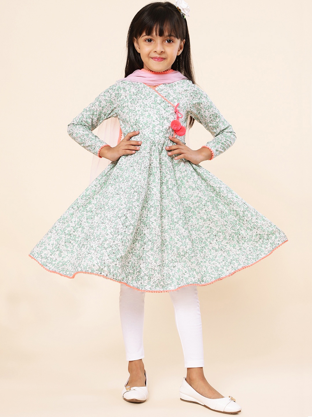 A.T.U.N. Girls Floral Printed Angrakha Pure Cotton Kurta With Dupatta, Sea green
A.T.U.N. Girls Floral Printed Angrakha Pure Cotton Kurta With Dupatta, Sea green