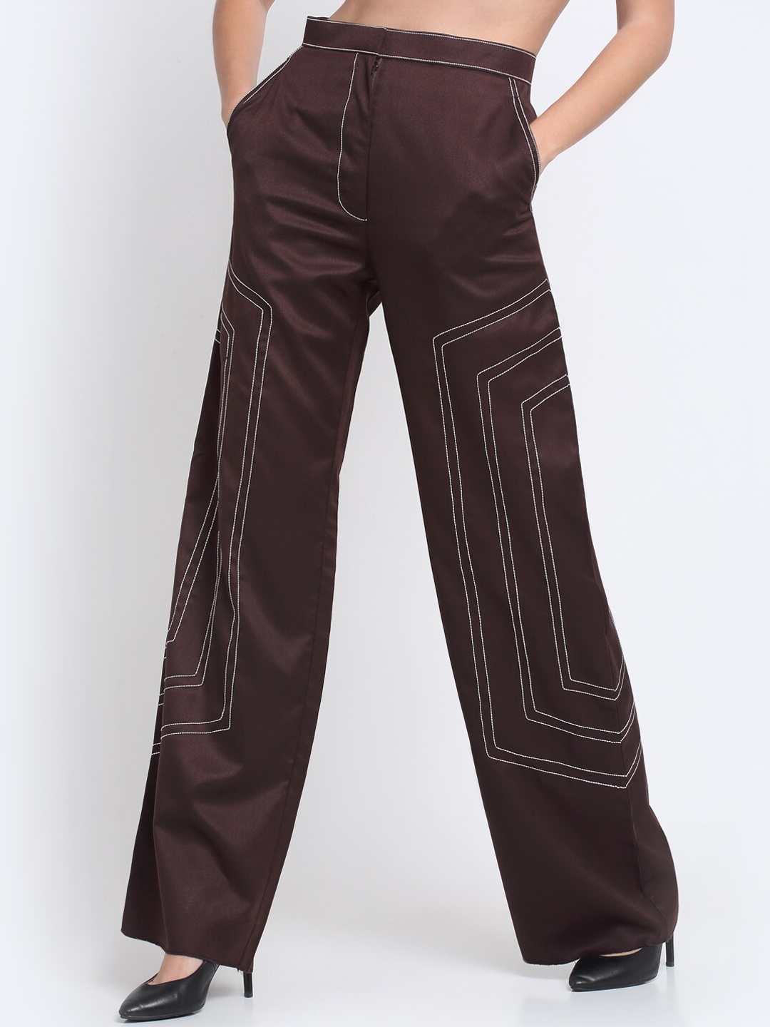 Ennoble Women Coffee Brown Striped Relaxed Straight Leg Straight Fit Parallel Trousers
Ennoble Women Coffee Brown Striped Relaxed Straight Leg Straight Fit Parallel Trousers