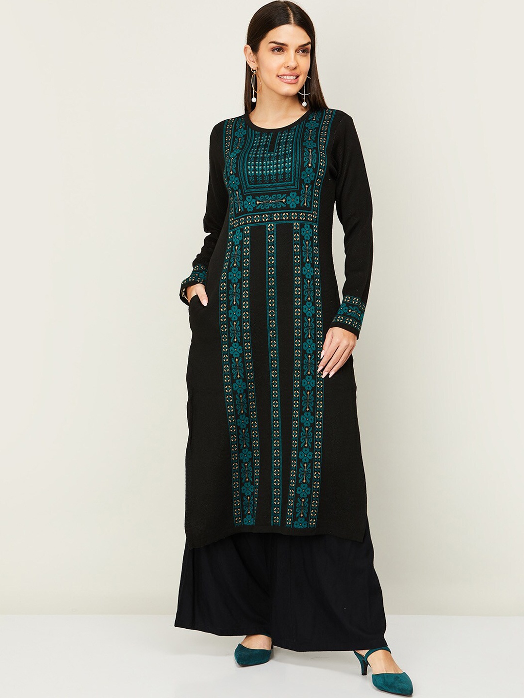 Melange by Lifestyle Round Neck Ethnic Motifs Woven Design Straight Fit Acrylic Kurta, Black
Melange by Lifestyle Round Neck Ethnic Motifs Woven Design Straight Fit Acrylic Kurta, Black