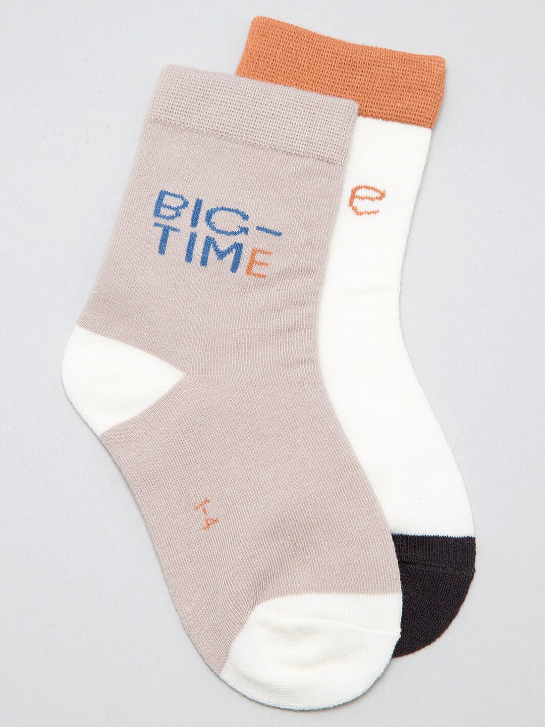 J Style Kids Pack of 2 Patterned Calf Length Socks, White