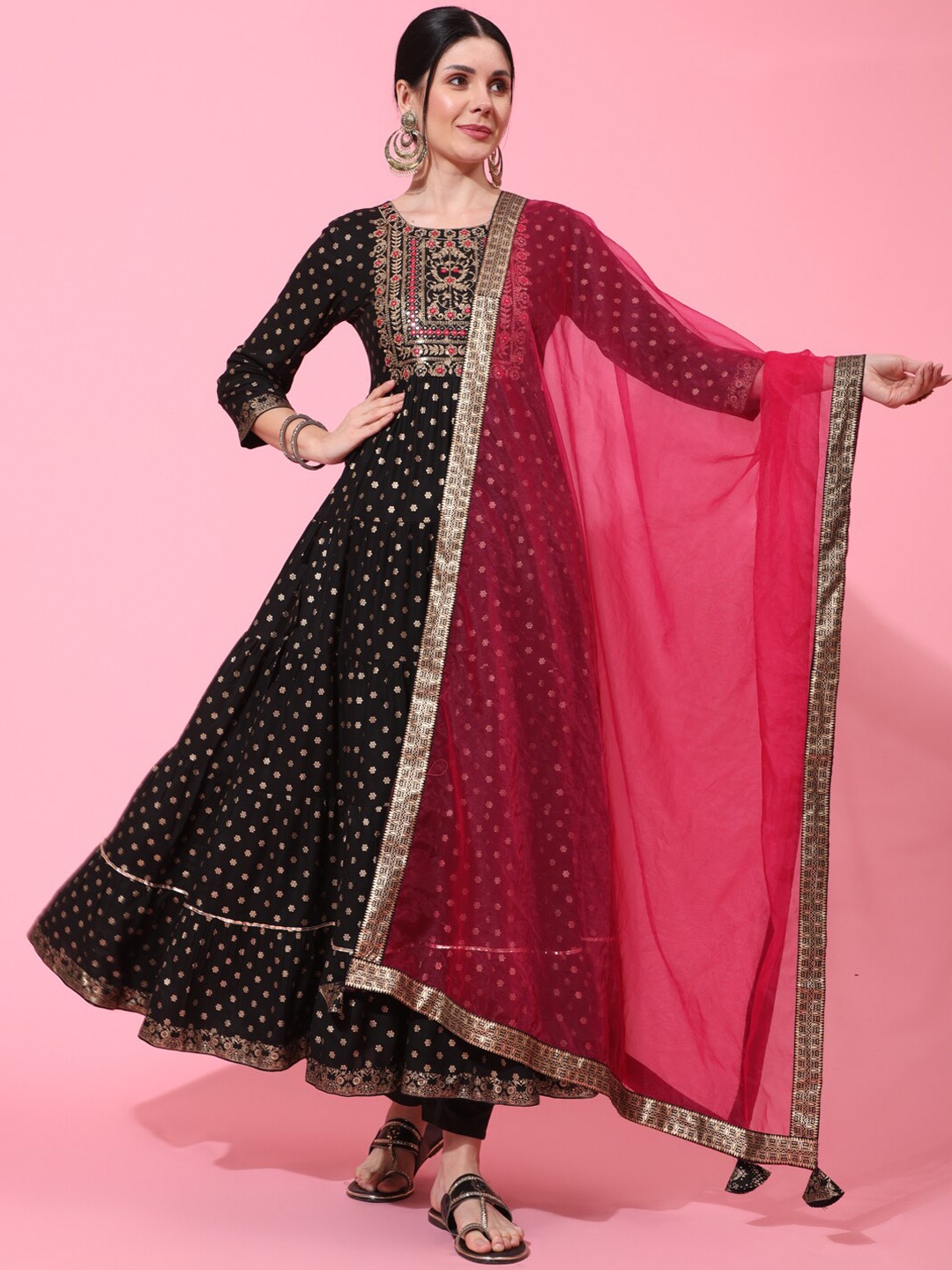 GULMOHAR JAIPUR Ethnic Motifs Printed Mirror Work Anarkali Tiered Kurta With Dupatta, Black
GULMOHAR JAIPUR Ethnic Motifs Printed Mirror Work Anarkali Tiered Kurta With Dupatta, Black