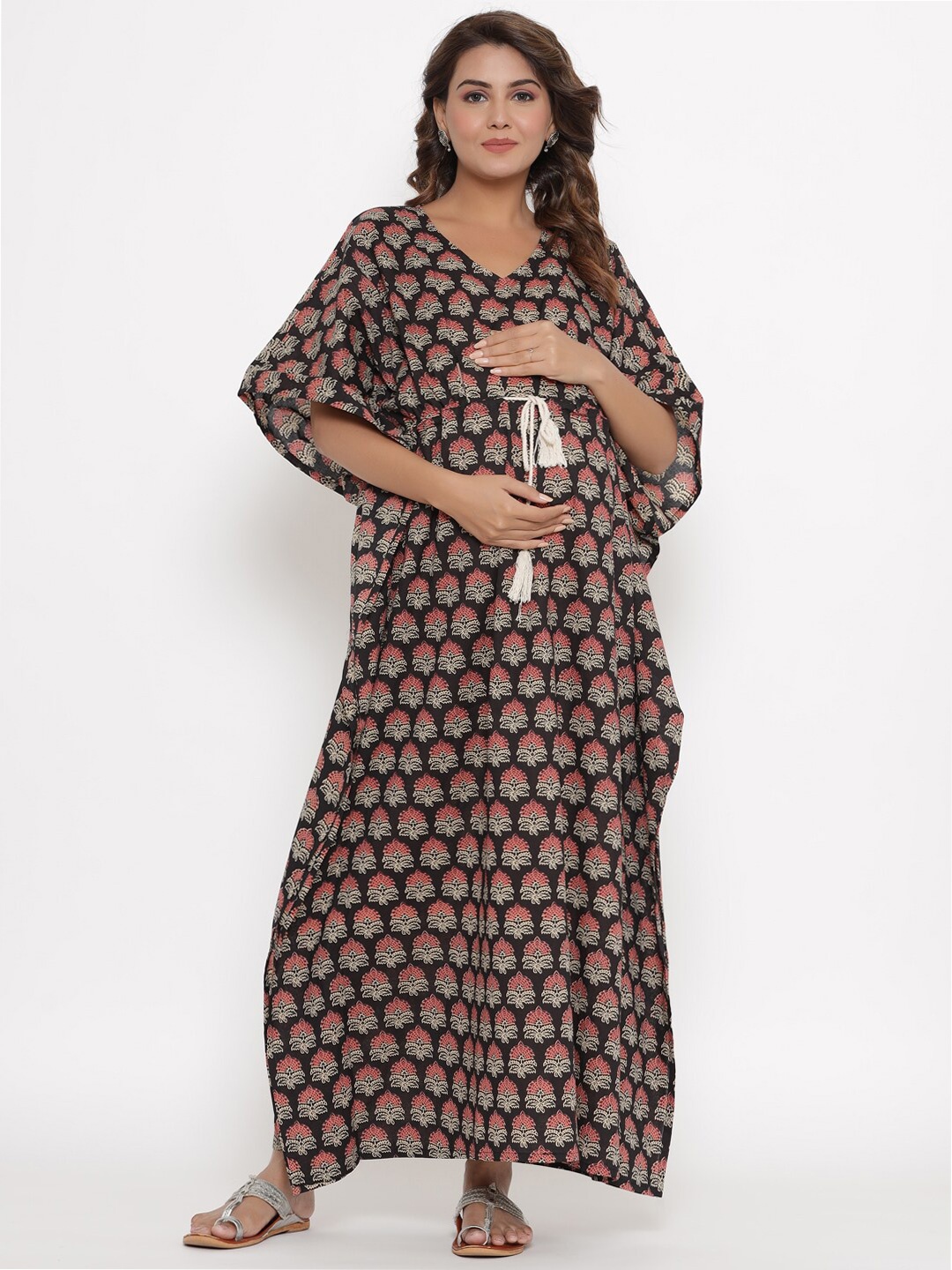 Ikk Kudi by Seerat Printed Maternity and Nursing Pure Cotton Kaftan Maxi Nightdress, Black
Ikk Kudi by Seerat Printed Maternity and Nursing Pure Cotton Kaftan Maxi Nightdress, Black