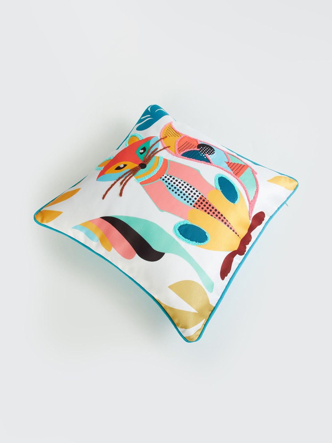 Home Centre White & Coral Cartoon Characters Embroidered Square Cushion Covers 40x40cm 
Home Centre White & Coral Cartoon Characters Embroidered Square Cushion Covers 40x40cm