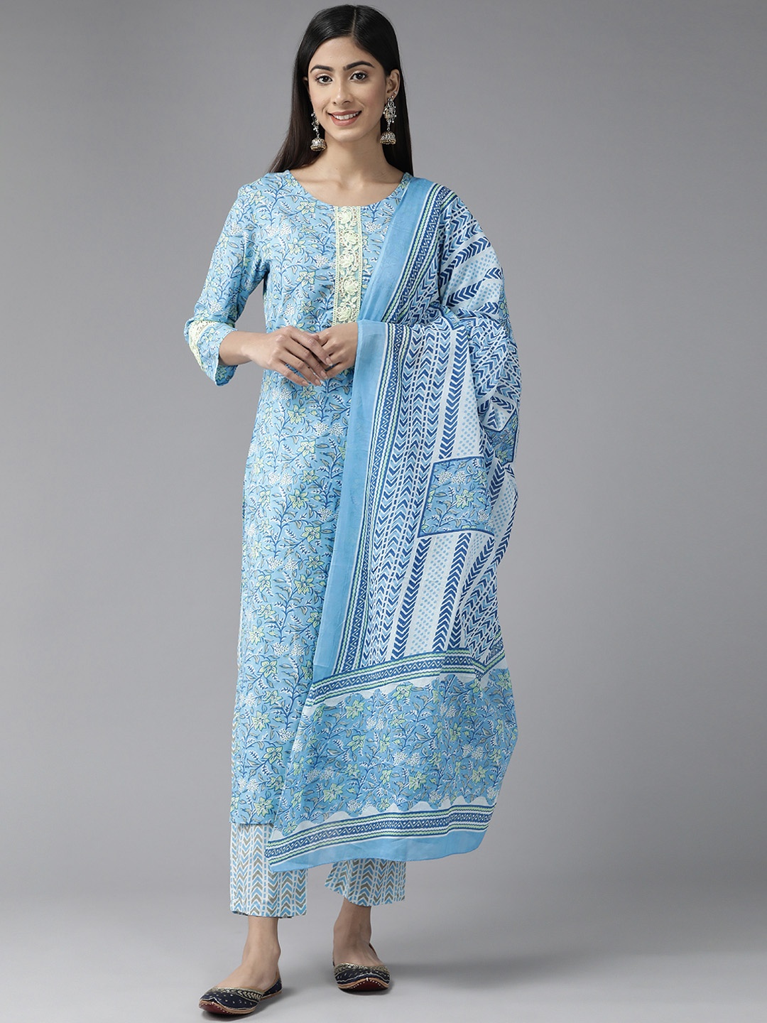 Yufta Women Floral Printed Thread Work Pure Cotton Kurta With Trousers & With Dupatta, Blue
Yufta Women Floral Printed Thread Work Pure Cotton Kurta With Trousers & With Dupatta, Blue