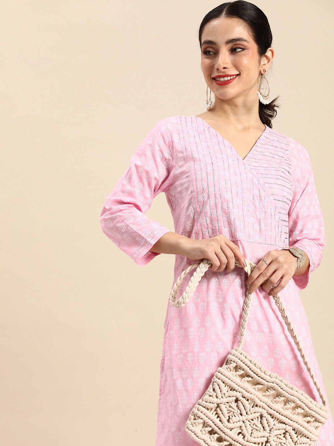 Sangria Women Ethnic Motifs Printed Gotta Patti Pure Cotton Kurta with Trousers, Pink
Sangria Women Ethnic Motifs Printed Gotta Patti Pure Cotton Kurta with Trousers, Pink