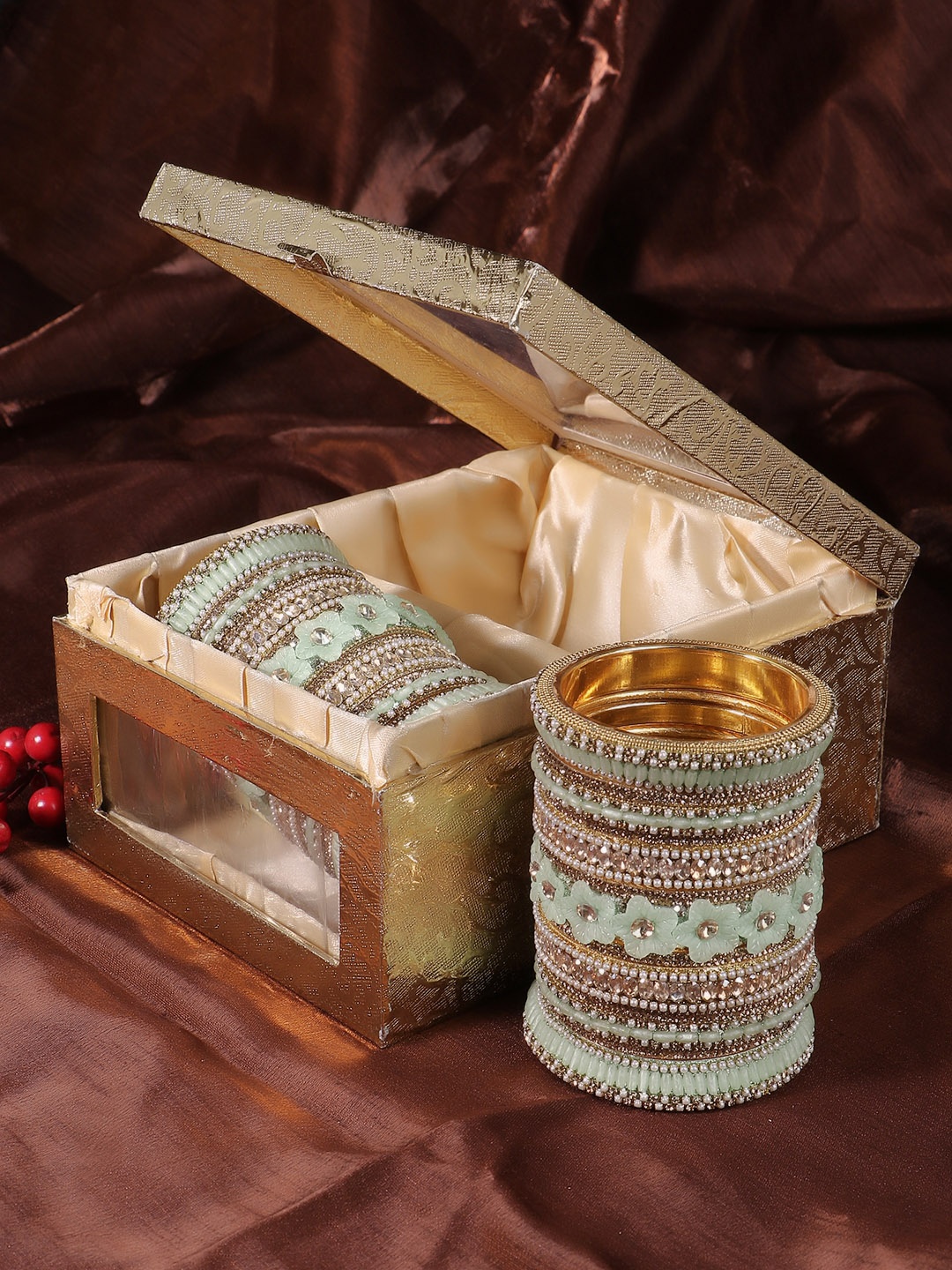 Adwitiya Collection Set Of 2 Gold-Plated Stone-Studded & Pearls-Beaded Bangle Chuda, Green
Adwitiya Collection Set Of 2 Gold-Plated Stone-Studded & Pearls-Beaded Bangle Chuda, Green