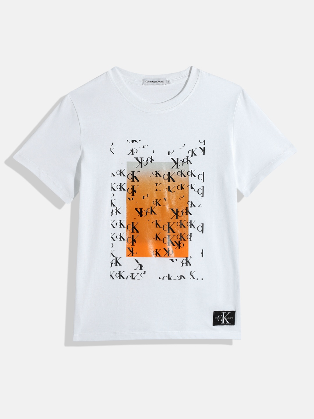 Calvin Klein Unisex Kids Brand Logo Print Knitted Organic Cotton T-shirt With Applique, White
Calvin Klein Unisex Kids Brand Logo Print Knitted Organic Cotton T-shirt With Applique, White