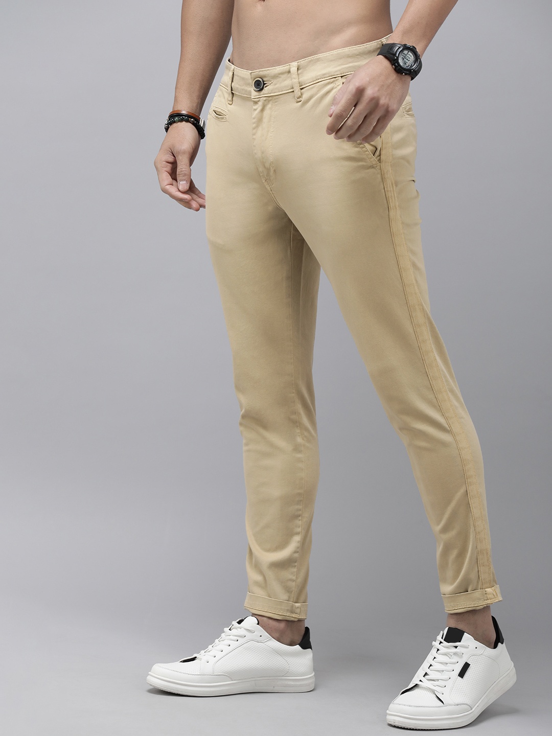 The Roadster Lifestyle Co. Men Solid Slim Fit Casual Trousers With Tape Detail, Beige
The Roadster Lifestyle Co. Men Solid Slim Fit Casual Trousers With Tape Detail, Beige
