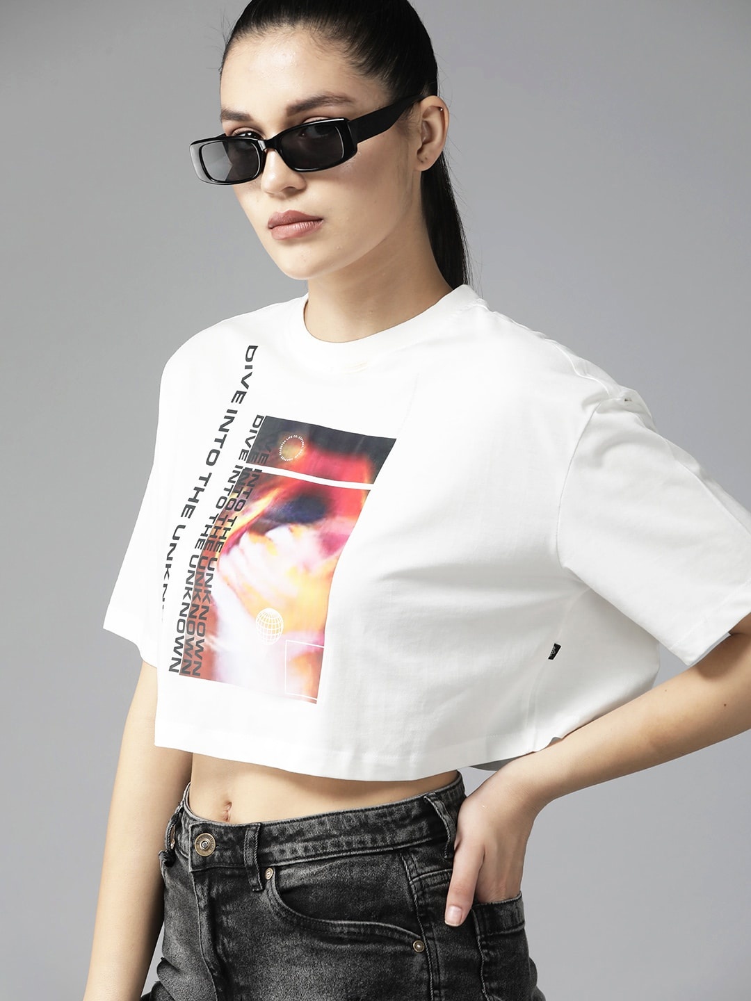 The Roadster Lifestyle Co. Typography Printed Drop-Shoulder Sleeves Pure Cotton T-shirt, White
The Roadster Lifestyle Co. Typography Printed Drop-Shoulder Sleeves Pure Cotton T-shirt, White