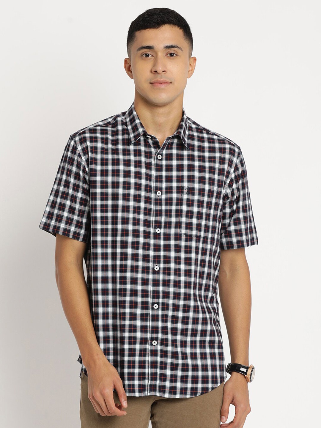Indian Terrain Men Pure Cotton Slim Fit Gingham Checks Checked Casual Shirt, Blue
Indian Terrain Men Pure Cotton Slim Fit Gingham Checks Checked Casual Shirt, Blue