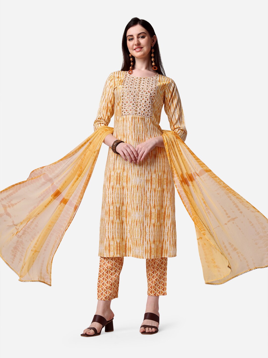 Berrylicious Women Floral Embroidered Mirror Work Kurta with Trousers & Dupatta, Yellow
Berrylicious Women Floral Embroidered Mirror Work Kurta with Trousers & Dupatta, Yellow