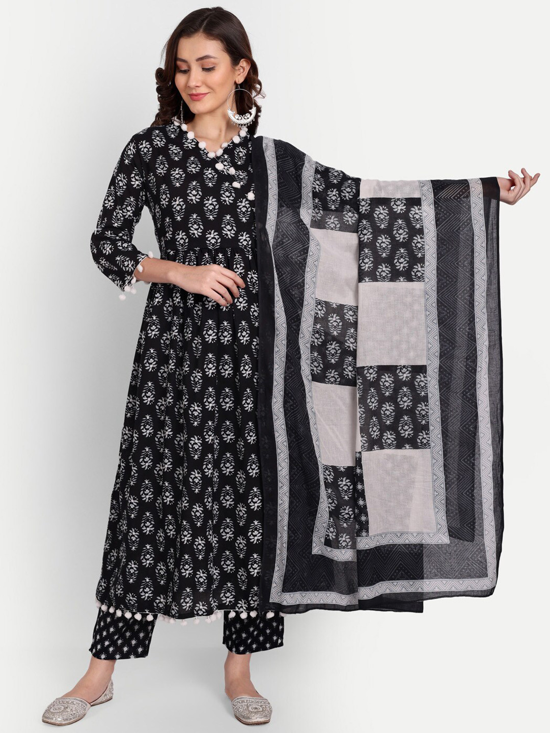 Mclothings Women Floral Printed Angrakha Organic cotton Kurta with Trousers & Dupatta, Black
Mclothings Women Floral Printed Angrakha Organic cotton Kurta with Trousers & Dupatta, Black
