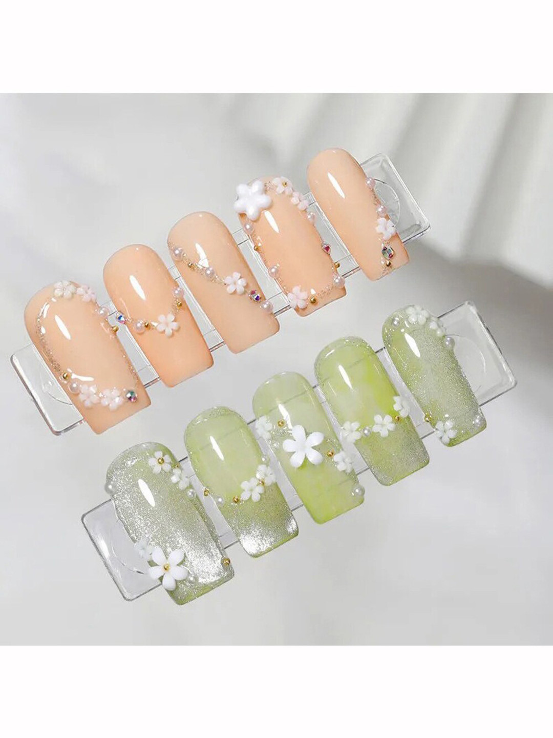 S.A.V.I. 6 Grids Resin Five Petal Flowers & Beads Balls DIY Nail Art Accessories, White
S.A.V.I. 6 Grids Resin Five Petal Flowers & Beads Balls DIY Nail Art Accessories, White