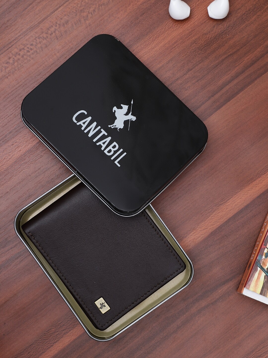 Cantabil Men Leather Two Fold Wallet, Brown