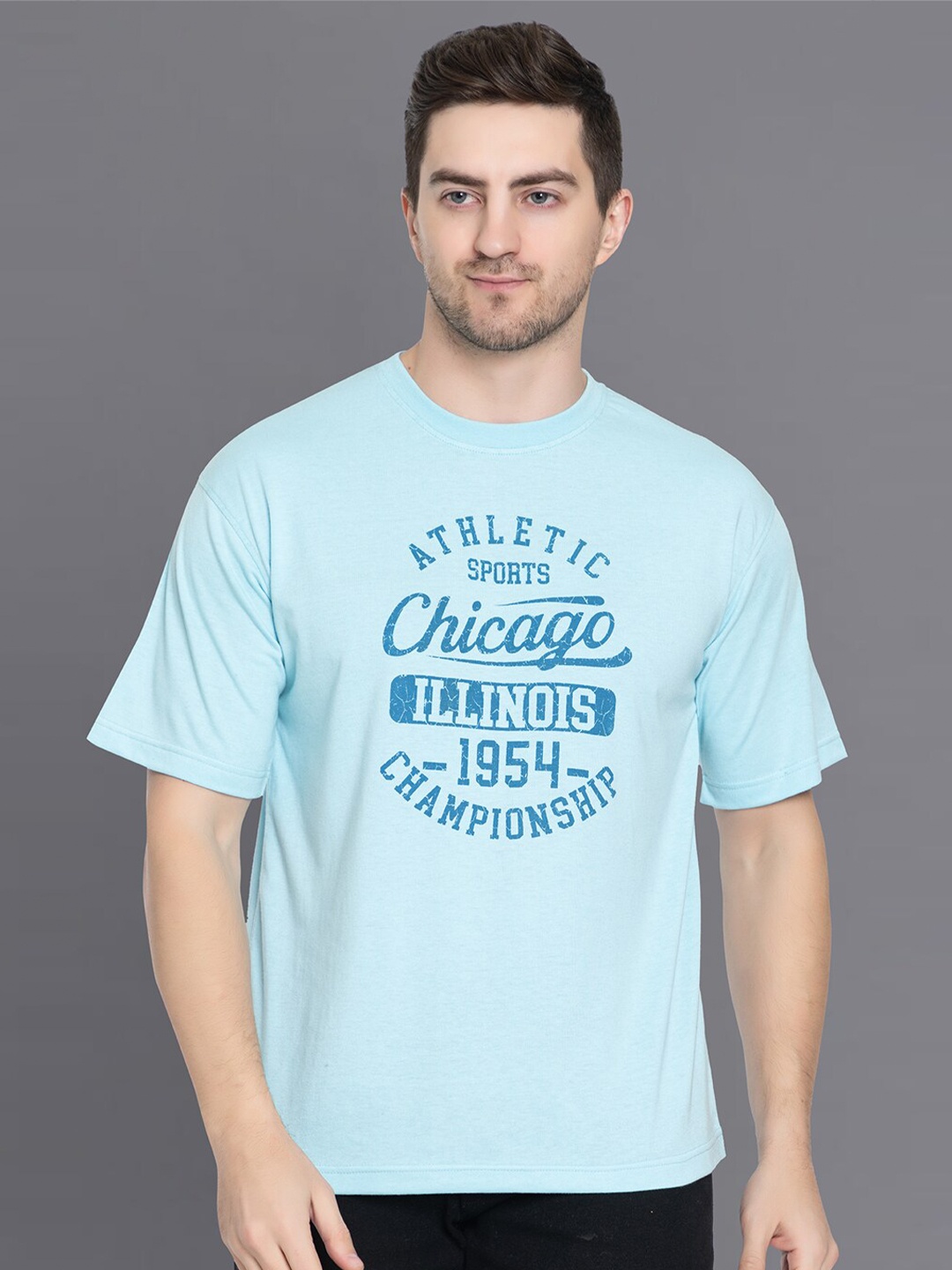 Club York Men Typography Printed Drop-Shoulder Sleeves Cotton T-shirt, Turquoise blue
Club York Men Typography Printed Drop-Shoulder Sleeves Cotton T-shirt, Turquoise blue