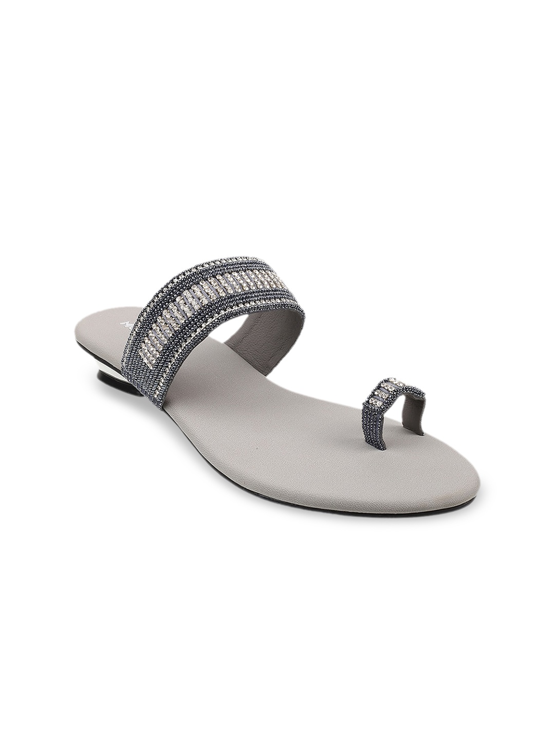 Mochi Women Embellished One Toe Flats, Grey