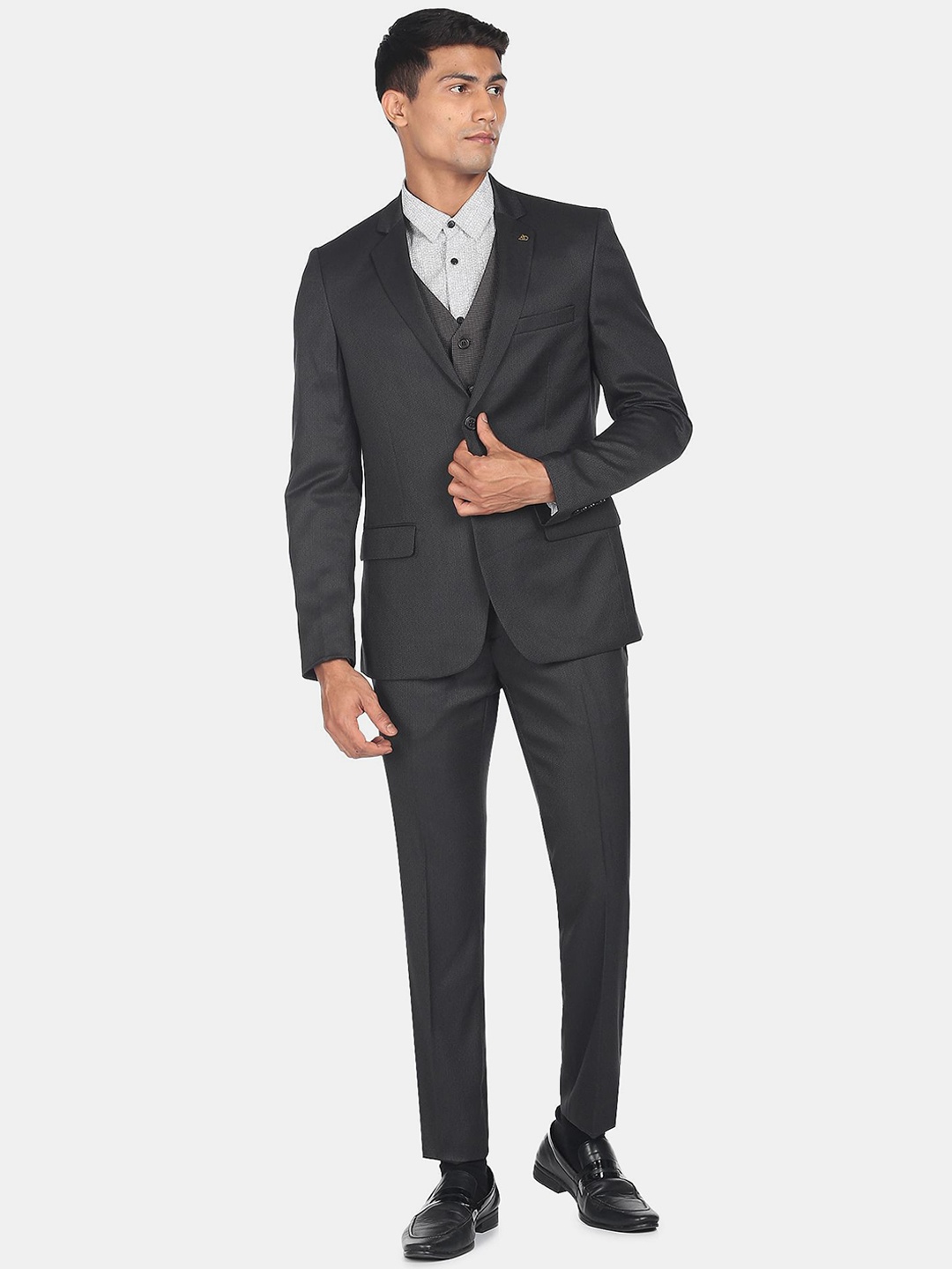 AD By Arvind Men Three Piece Self Designed Tailored-Fit Single-Breasted Formal Suit, Black
AD By Arvind Men Three Piece Self Designed Tailored-Fit Single-Breasted Formal Suit, Black
