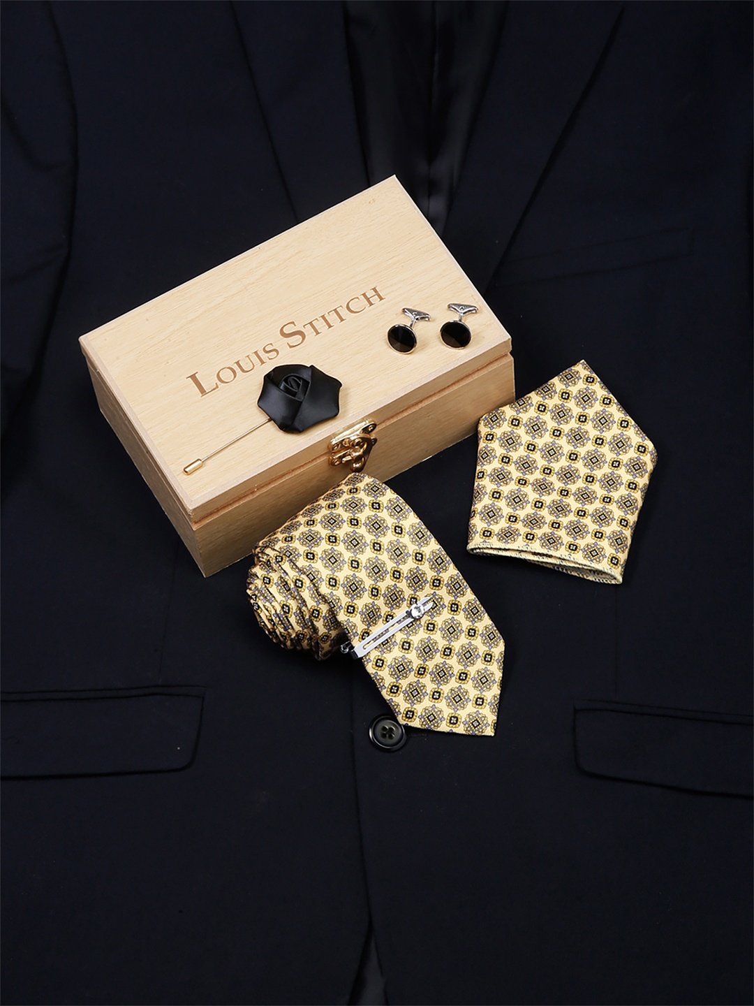 LOUIS STITCH Men Italian Silk Formal Necktie Tie Accessory Gift Set, Cream