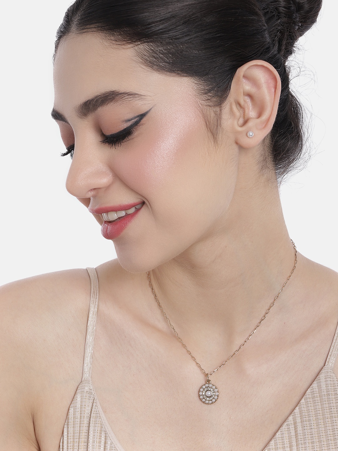 DressBerry Women Artificial Stones & Pearls Studded Pendant With Chain Jewellery Set, Gold
DressBerry Women Artificial Stones & Pearls Studded Pendant With Chain Jewellery Set, Gold