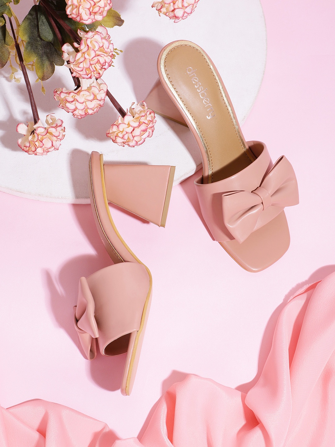 DressBerry Block Heels with Bow Detail, Rose