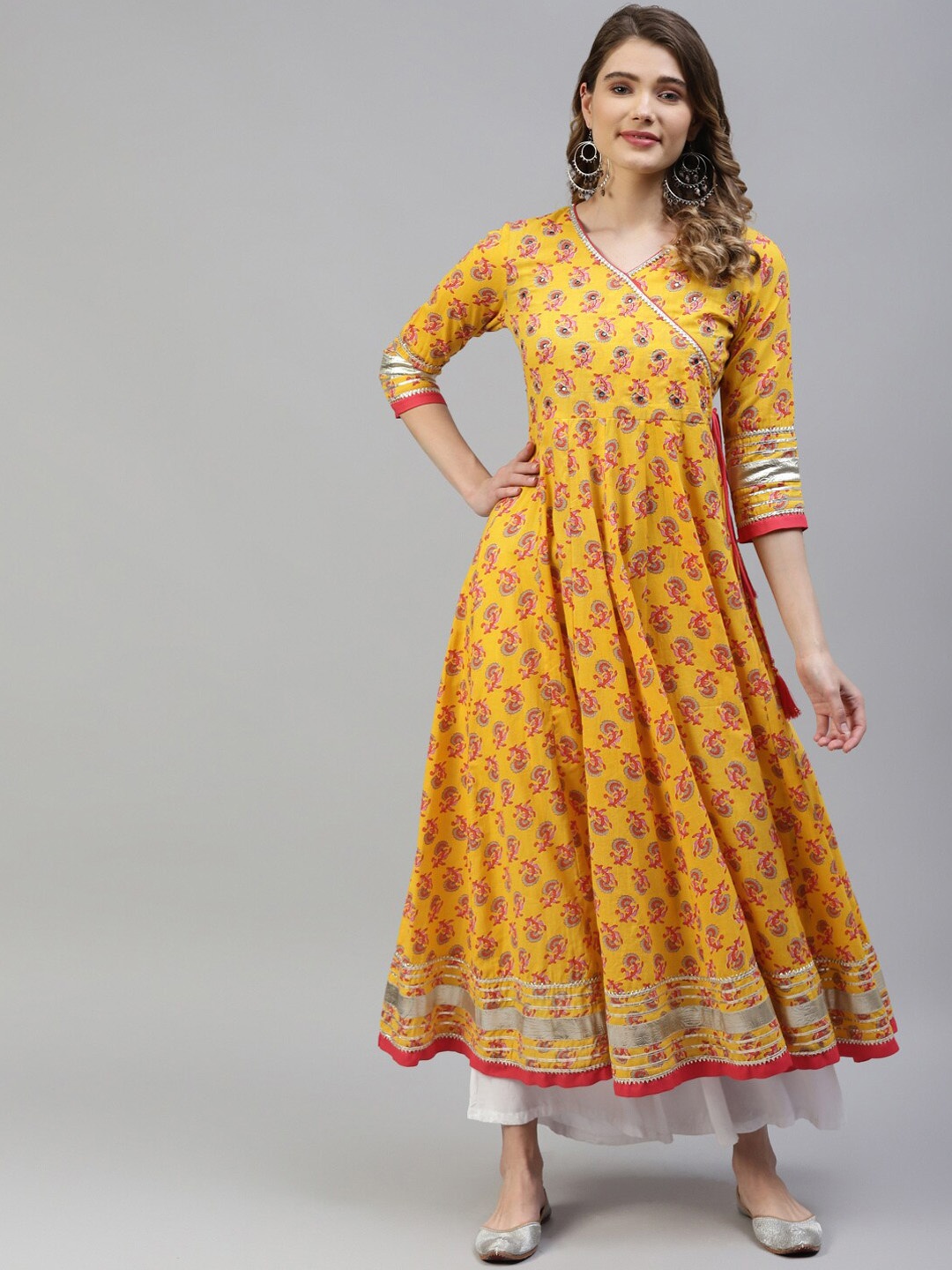 KALINI Women Ethnic Motifs Printed Gotta Patti Indie Prints Anarkali Cotton Kurta, Yellow
KALINI Women Ethnic Motifs Printed Gotta Patti Indie Prints Anarkali Cotton Kurta, Yellow