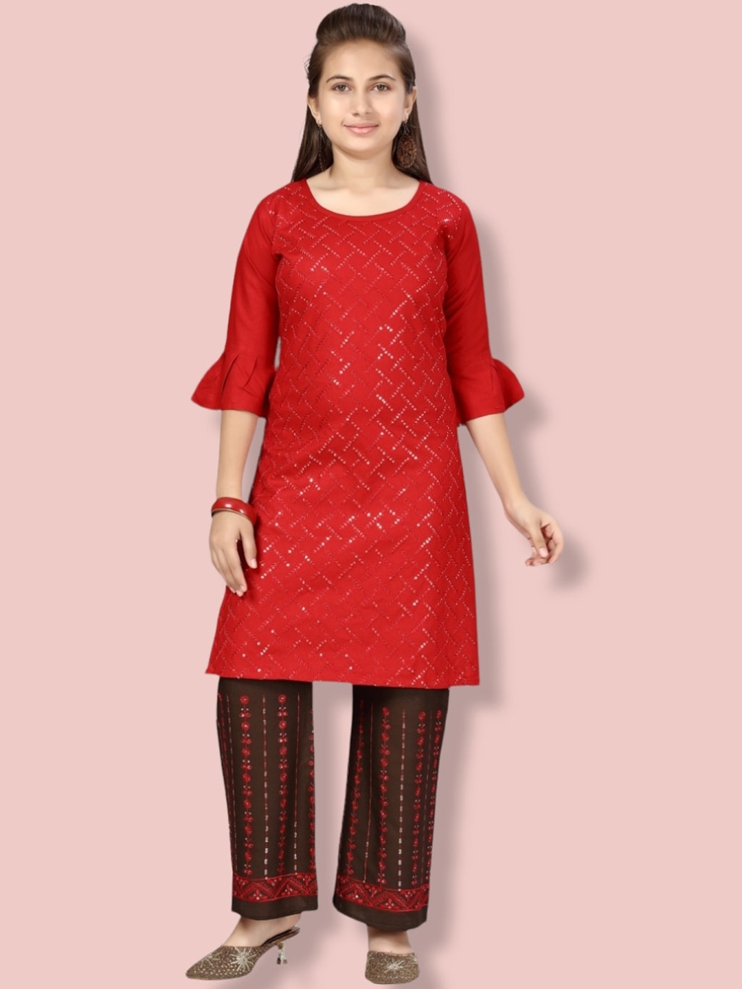 Aarika Girls Ethnic Motifs Embroidered Mirror Work Pure Cotton Kurta with Palazzos, Red
Aarika Girls Ethnic Motifs Embroidered Mirror Work Pure Cotton Kurta with Palazzos, Red