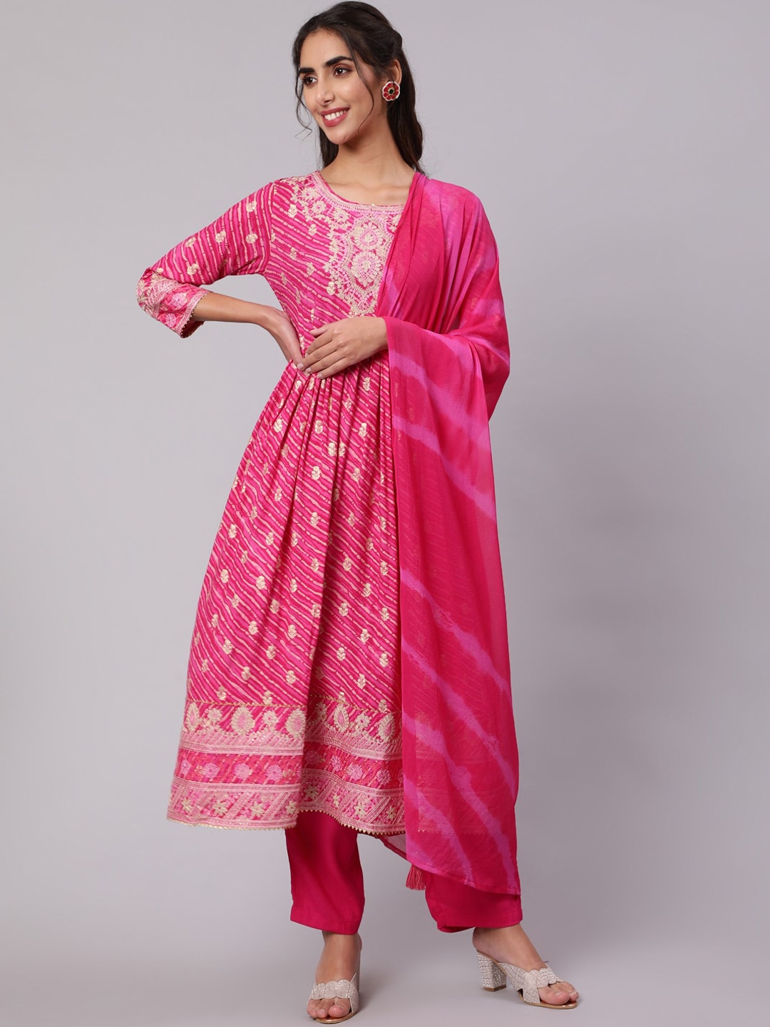 Nehamta Women Ethnic Motifs Embroidered Kurta with Trousers & With Dupatta, Pink
Nehamta Women Ethnic Motifs Embroidered Kurta with Trousers & With Dupatta, Pink