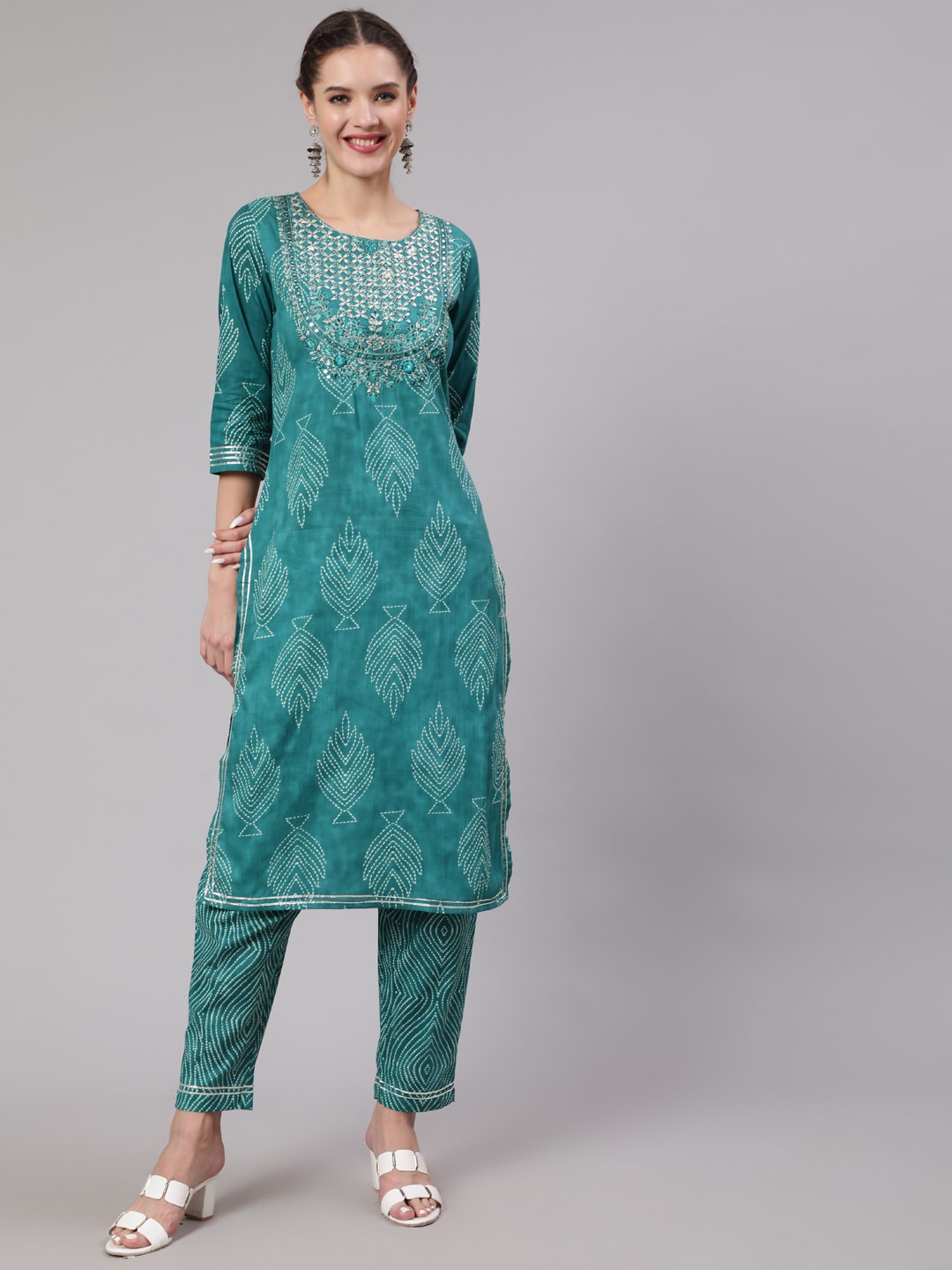 Nehamta Women Ethnic Motifs Embroidered Thread Work Pure Cotton Kurta with Trousers, Teal
Nehamta Women Ethnic Motifs Embroidered Thread Work Pure Cotton Kurta with Trousers, Teal