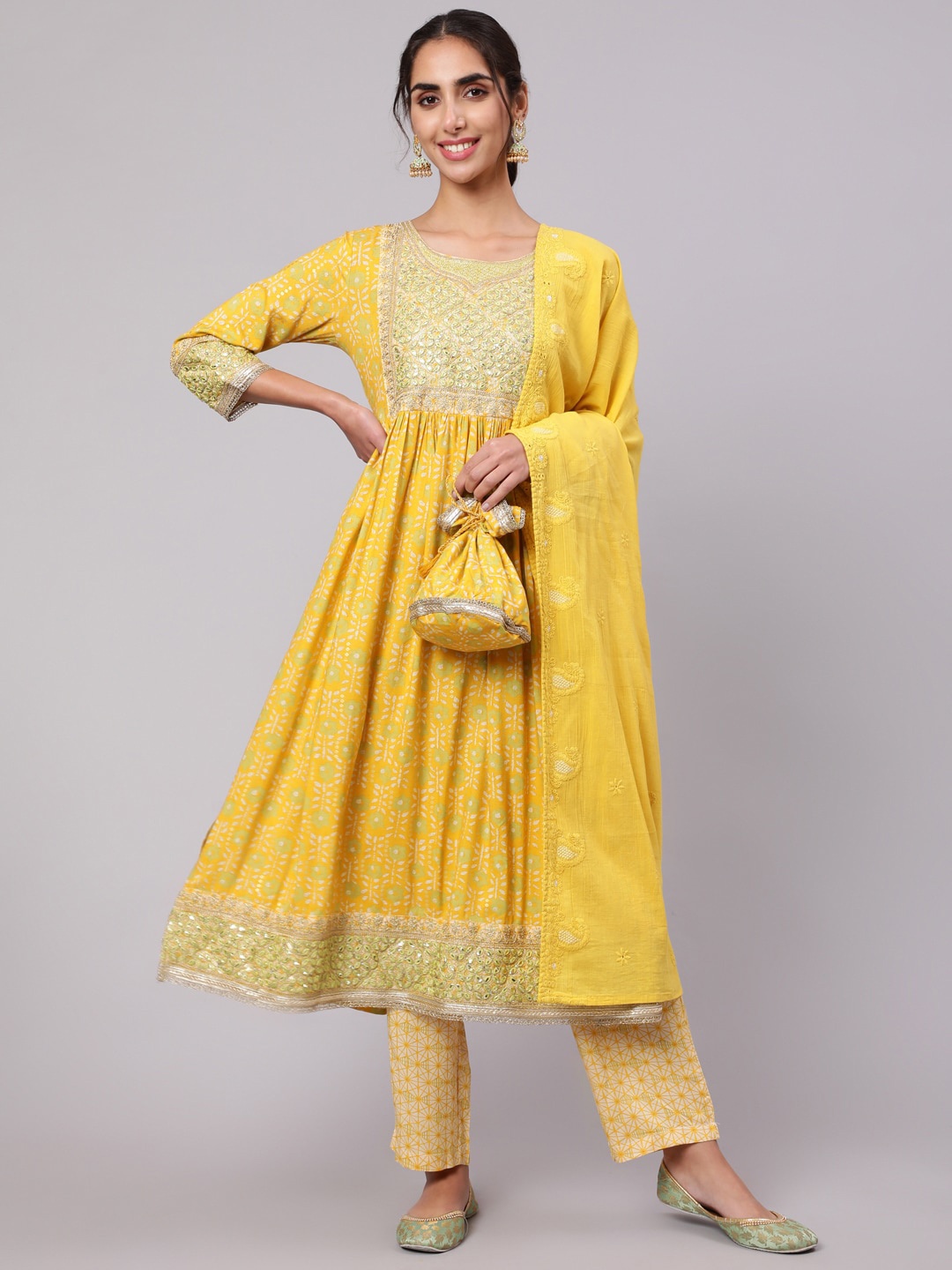 Nehamta Floral Printed Pleated Thread Work Kurta with Trousers & With Dupatta, Yellow
Nehamta Floral Printed Pleated Thread Work Kurta with Trousers & With Dupatta, Yellow