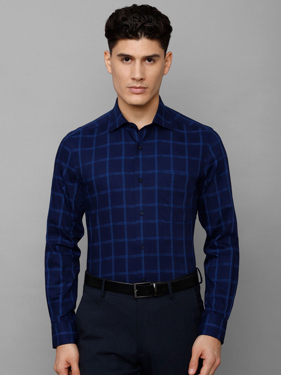 Louis Philippe Permapress Men Slim Fit Windowpane Checks Checked Wrinkle Free Formal Shirt, Blue
Louis Philippe Permapress Men Slim Fit Windowpane Checks Checked Wrinkle Free Formal Shirt, Blue