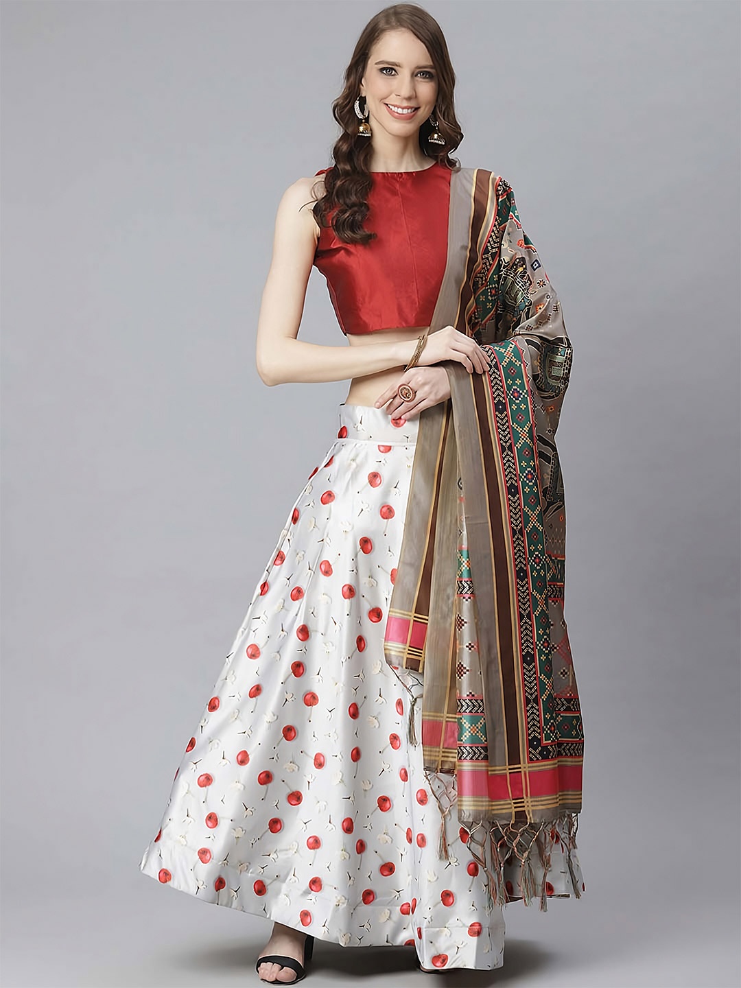 Kaizen TEXO FAB Sequinned Semi-Stitched Lehenga & Unstitched Blouse With Dupatta, Red
Kaizen TEXO FAB Sequinned Semi-Stitched Lehenga & Unstitched Blouse With Dupatta, Red
