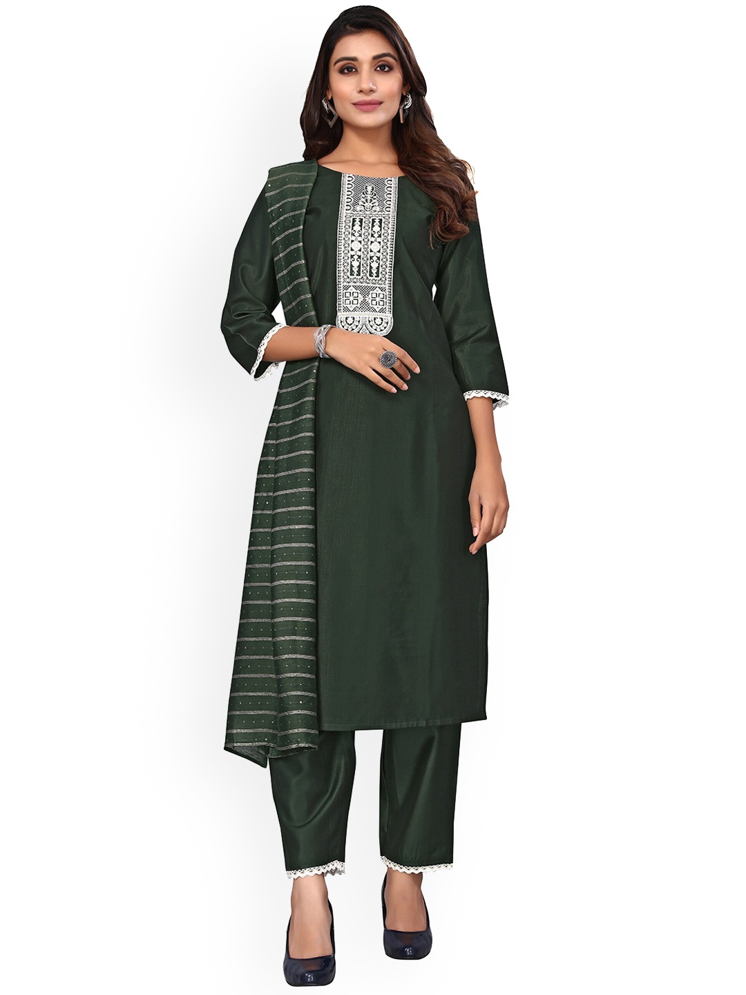 Happy Design Ethnic Motifs Embroidered Pure Cotton Kurti with Trousers & With Dupatta, Green
Happy Design Ethnic Motifs Embroidered Pure Cotton Kurti with Trousers & With Dupatta, Green