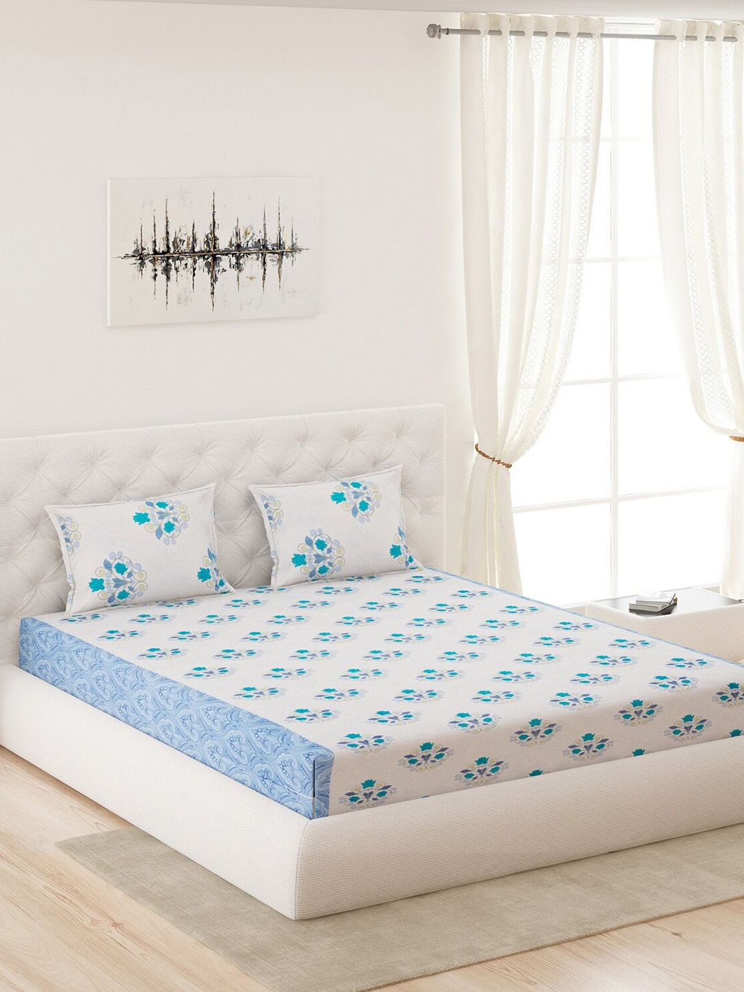 Moca By Monte Carlo White & Blue Floral Printed 120 TC Queen Bedsheet with 2 Pillow Covers
Moca By Monte Carlo White & Blue Floral Printed 120 TC Queen Bedsheet with 2 Pillow Covers