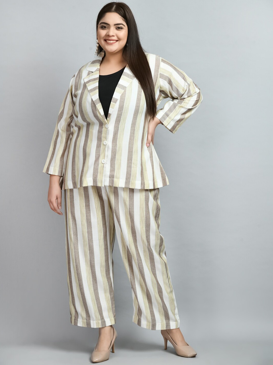 PrettyPlus by Desinoor.com Women Plus Size Striped Shirt with Trouser Co-ord Set, White
PrettyPlus by Desinoor.com Women Plus Size Striped Shirt with Trouser Co-ord Set, White