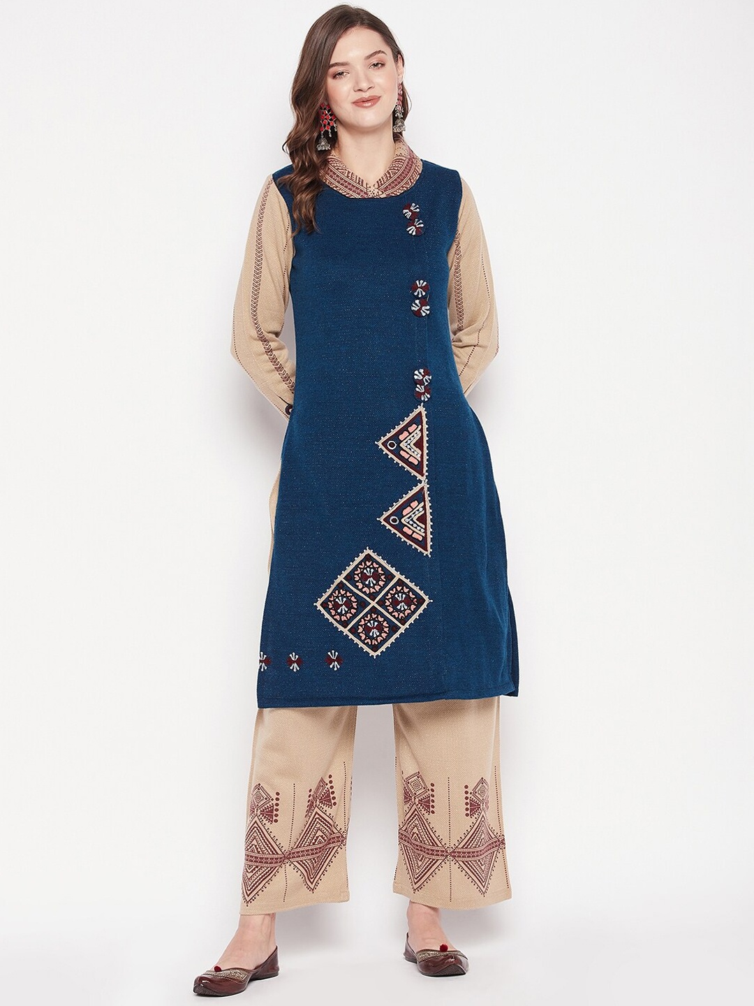 Zigo Winter Wear Ethnic Motifs Embroidered Pure Wool Kurta with Palazzos, Turquoise blue
Zigo Winter Wear Ethnic Motifs Embroidered Pure Wool Kurta with Palazzos, Turquoise blue