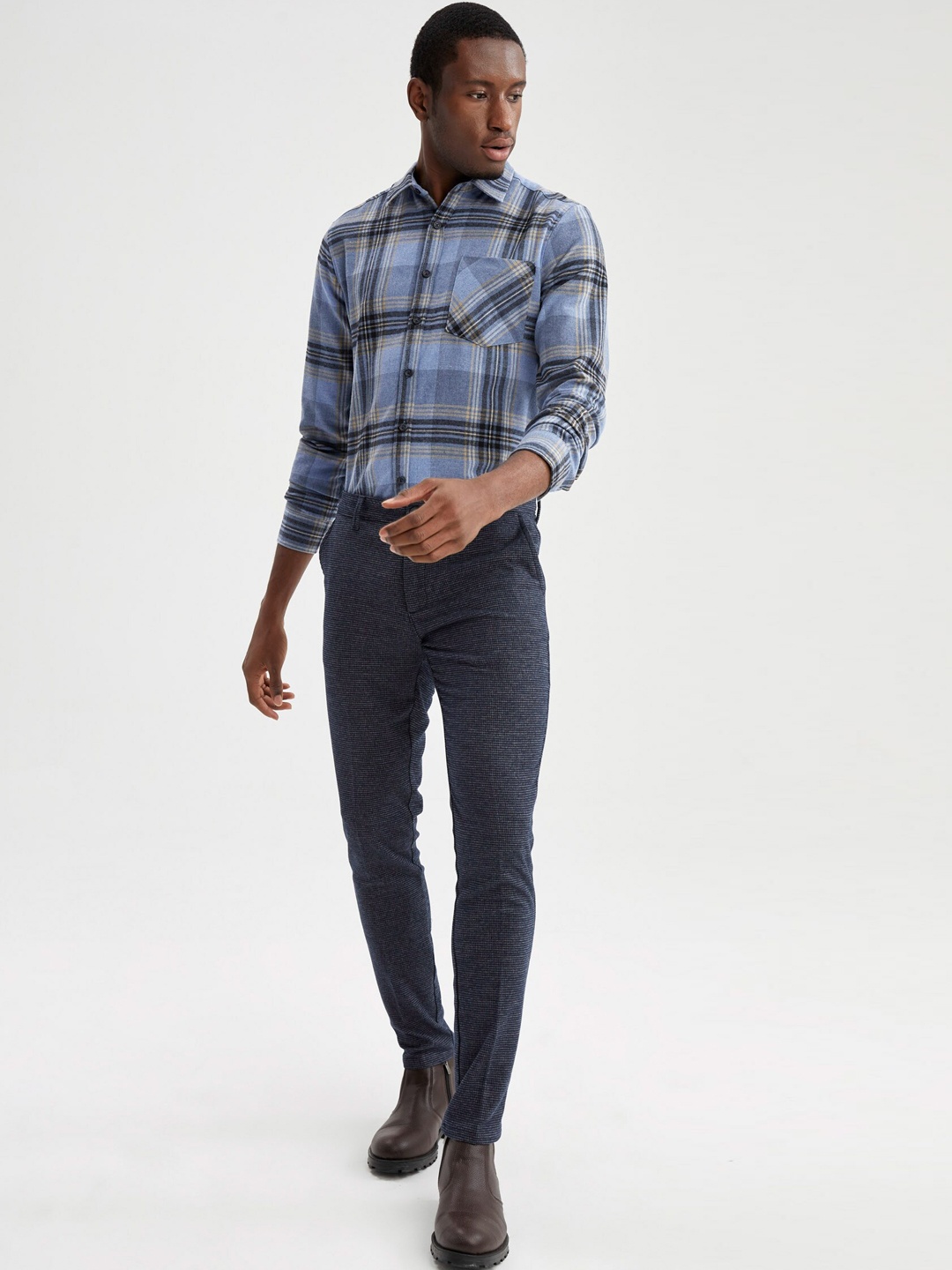DeFacto Men Regular Trousers, Navy blue