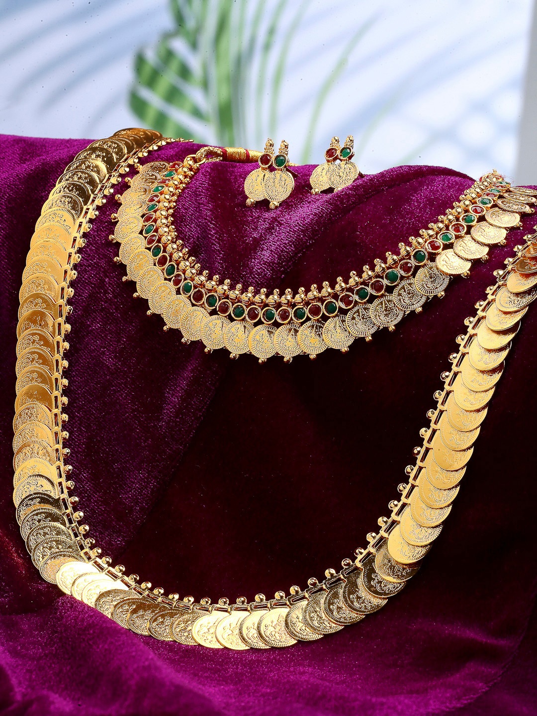 ZENEME Gold Plated Temple Coin Long & Short Textured Necklace With Earring Jewellery Set, Red
ZENEME Gold Plated Temple Coin Long & Short Textured Necklace With Earring Jewellery Set, Red