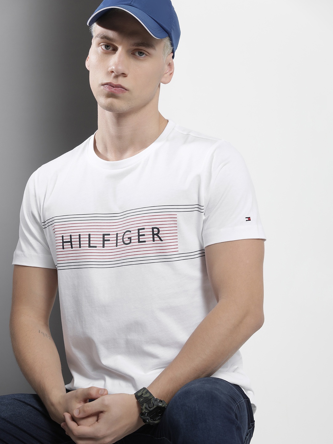 Tommy Hilfiger Men Brand Logo Striped Pure Cotton Slim Fit Sustainable T-shirt, White
Tommy Hilfiger Men Brand Logo Striped Pure Cotton Slim Fit Sustainable T-shirt, White