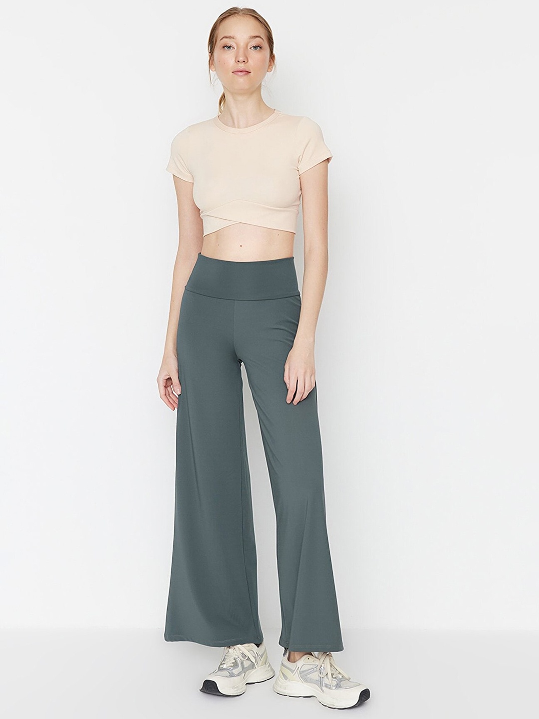 Trendyol Women Trousers, Khaki