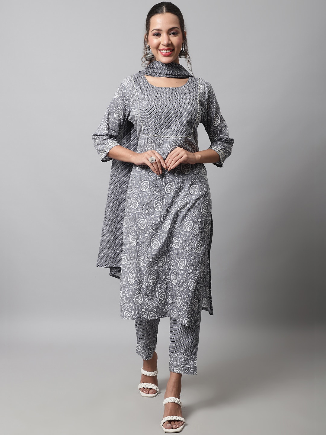 Sangria Paisley Printed Layered Gotta Patti Pure Cotton Kurti with Trousers & With Dupatta, Grey
Sangria Paisley Printed Layered Gotta Patti Pure Cotton Kurti with Trousers & With Dupatta, Grey