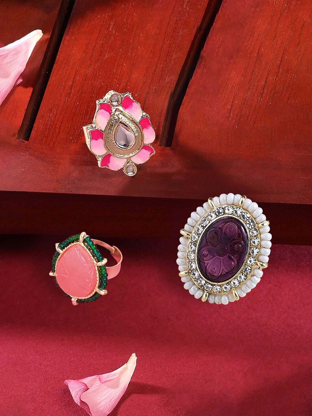 Zaveri Pearls Set Of 3 Gold-Plated Stone-Studded & Pearl Beaded Adjustable Finger Rings
Zaveri Pearls Set Of 3 Gold-Plated Stone-Studded & Pearl Beaded Adjustable Finger Rings
