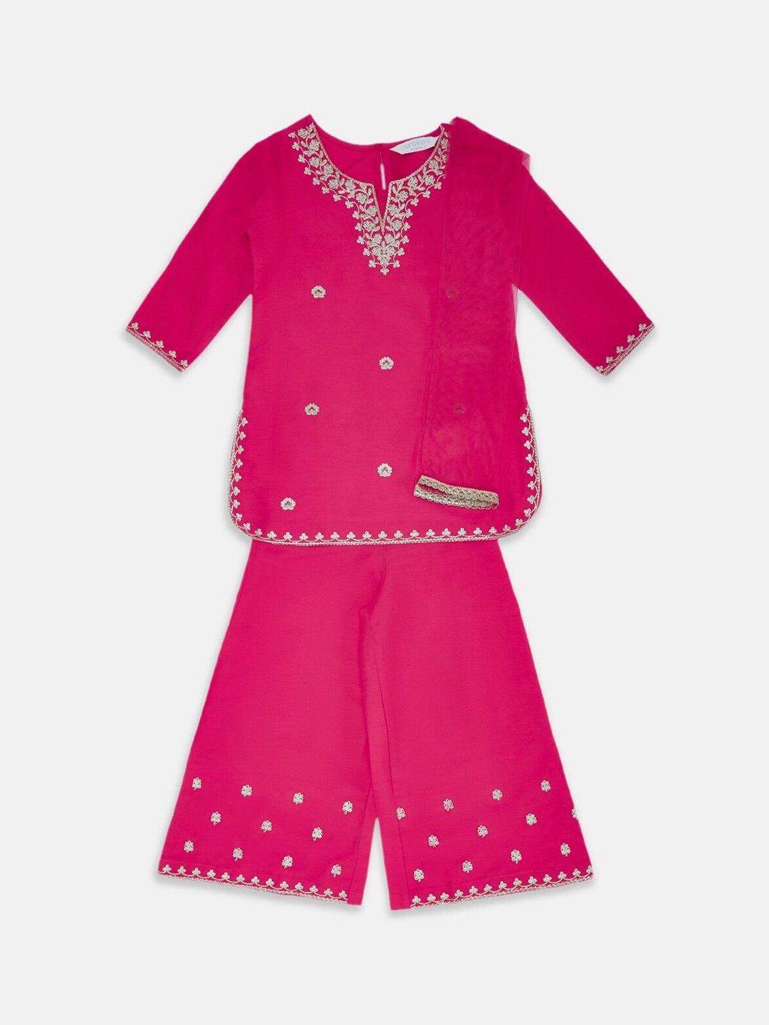 AKKRITI BY PANTALOONS Girls Ethnic Motifs Embroidered Kurta with Palazzos & Dupatta, Fuchsia
AKKRITI BY PANTALOONS Girls Ethnic Motifs Embroidered Kurta with Palazzos & Dupatta, Fuchsia
