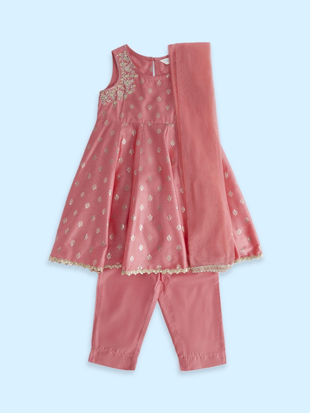 AKKRITI BY PANTALOONS Girls Ethnic Motifs Printed Kurta with Trousers & Dupatta, Pink
AKKRITI BY PANTALOONS Girls Ethnic Motifs Printed Kurta with Trousers & Dupatta, Pink