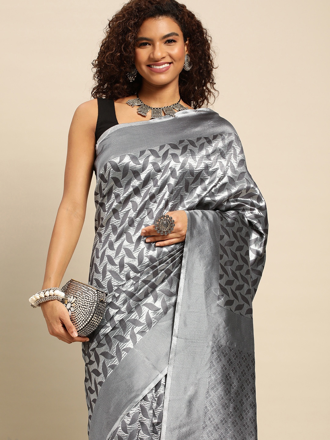 Pothys Grey & Silver-Toned Woven Design Jute Silk Saree