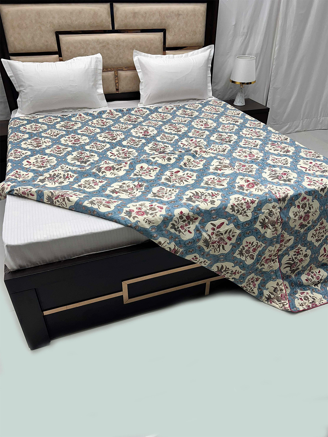 Pure Decor Blue & Cream Floral AC Room 350 GSM Double Bed Comforter
Pure Decor Blue & Cream Floral AC Room 350 GSM Double Bed Comforter