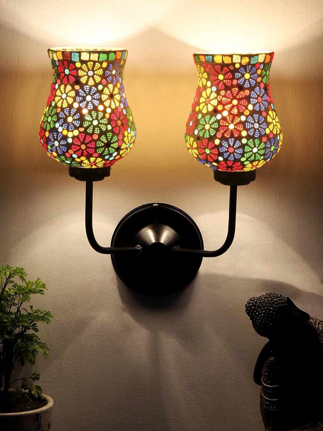 Devansh White & Black Mosaic Textured Glass Wall Mounted Lamp With Iron Base